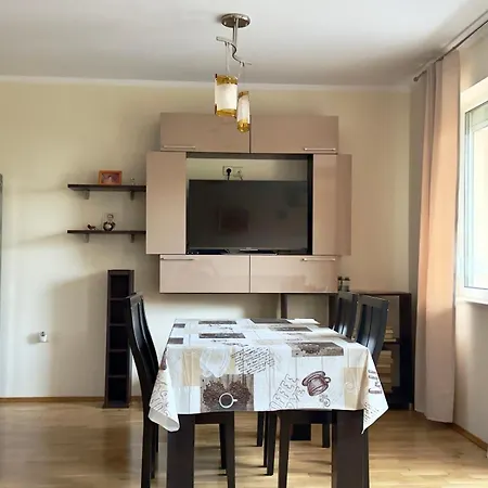 Appartement Gabar With Garage